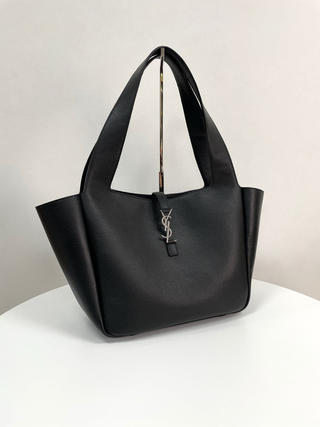 YSL Yves Saint Laurent BEA Tote Bag