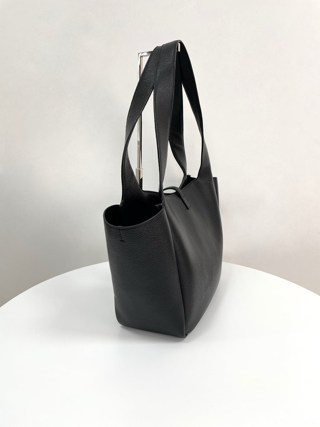 YSL Yves Saint Laurent BEA Tote Bag