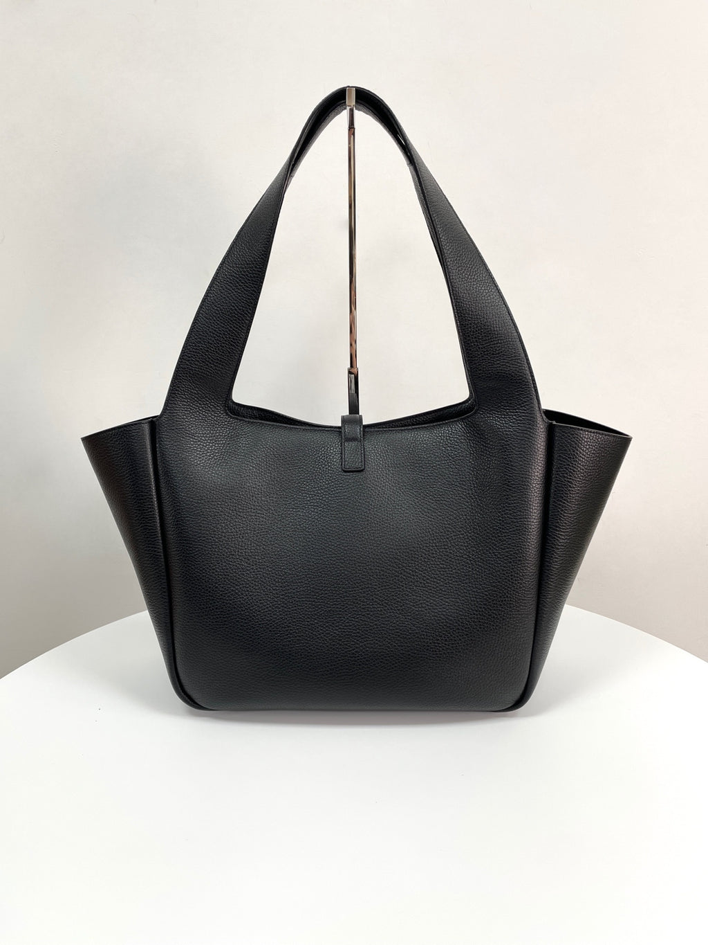 YSL Yves Saint Laurent BEA Tote Bag
