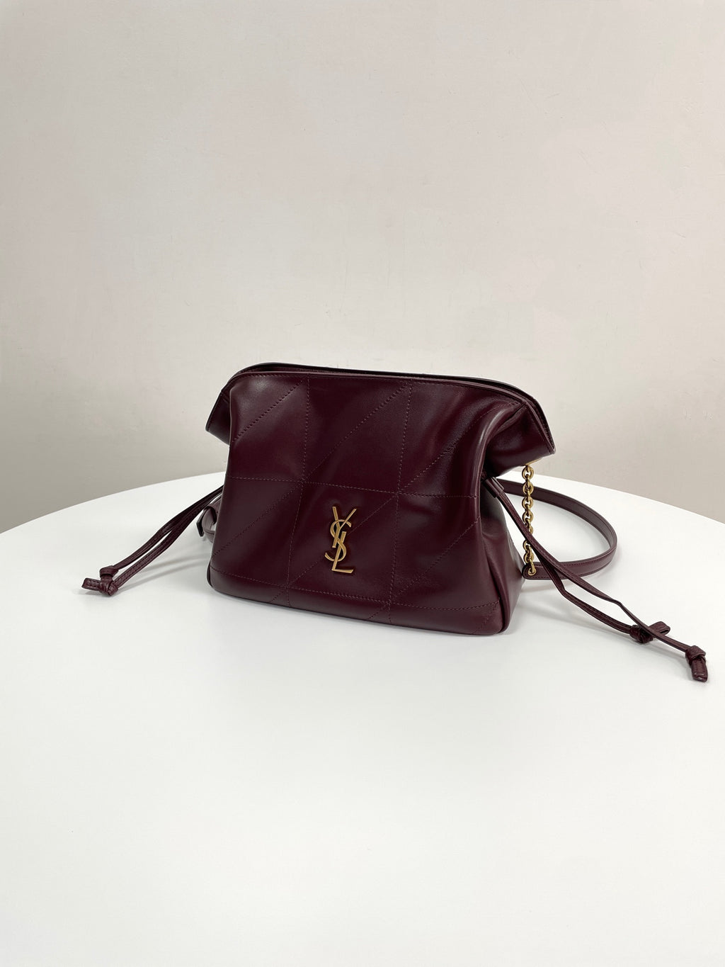 YSL Yves Saint Laurent Jamie 4.3 Pochon Shoulder Bag
