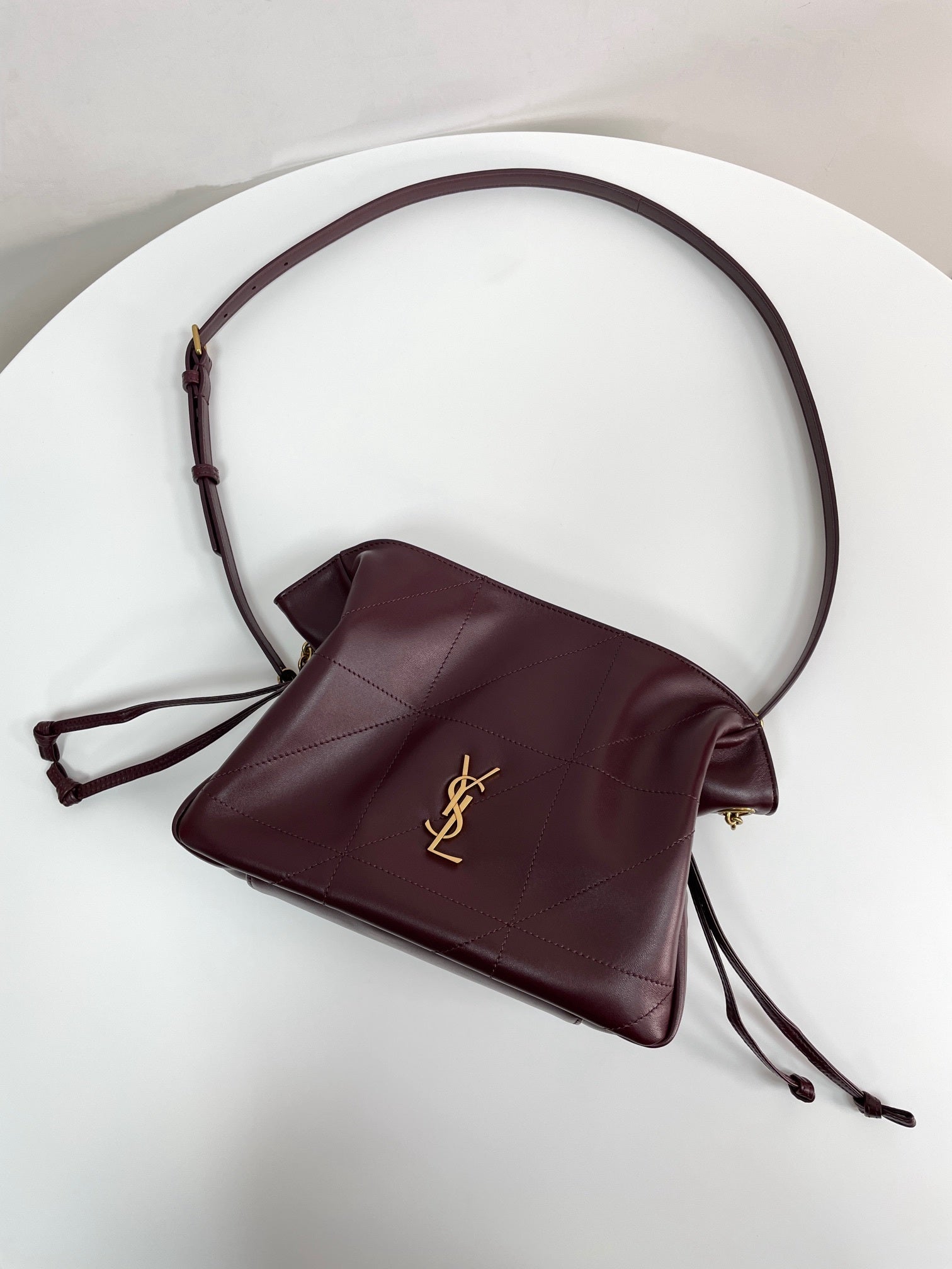 YSL Yves Saint Laurent Jamie 4.3 Pochon Shoulder Bag
