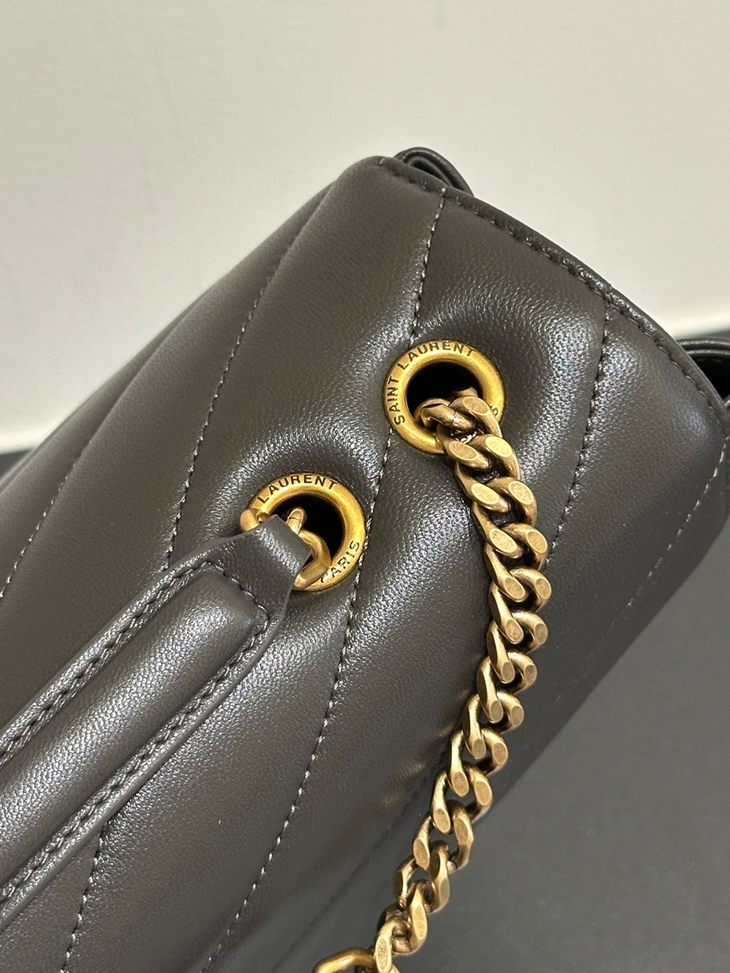 YSL Yves Saint Laurent LOULOU Medium Shoulder Bag