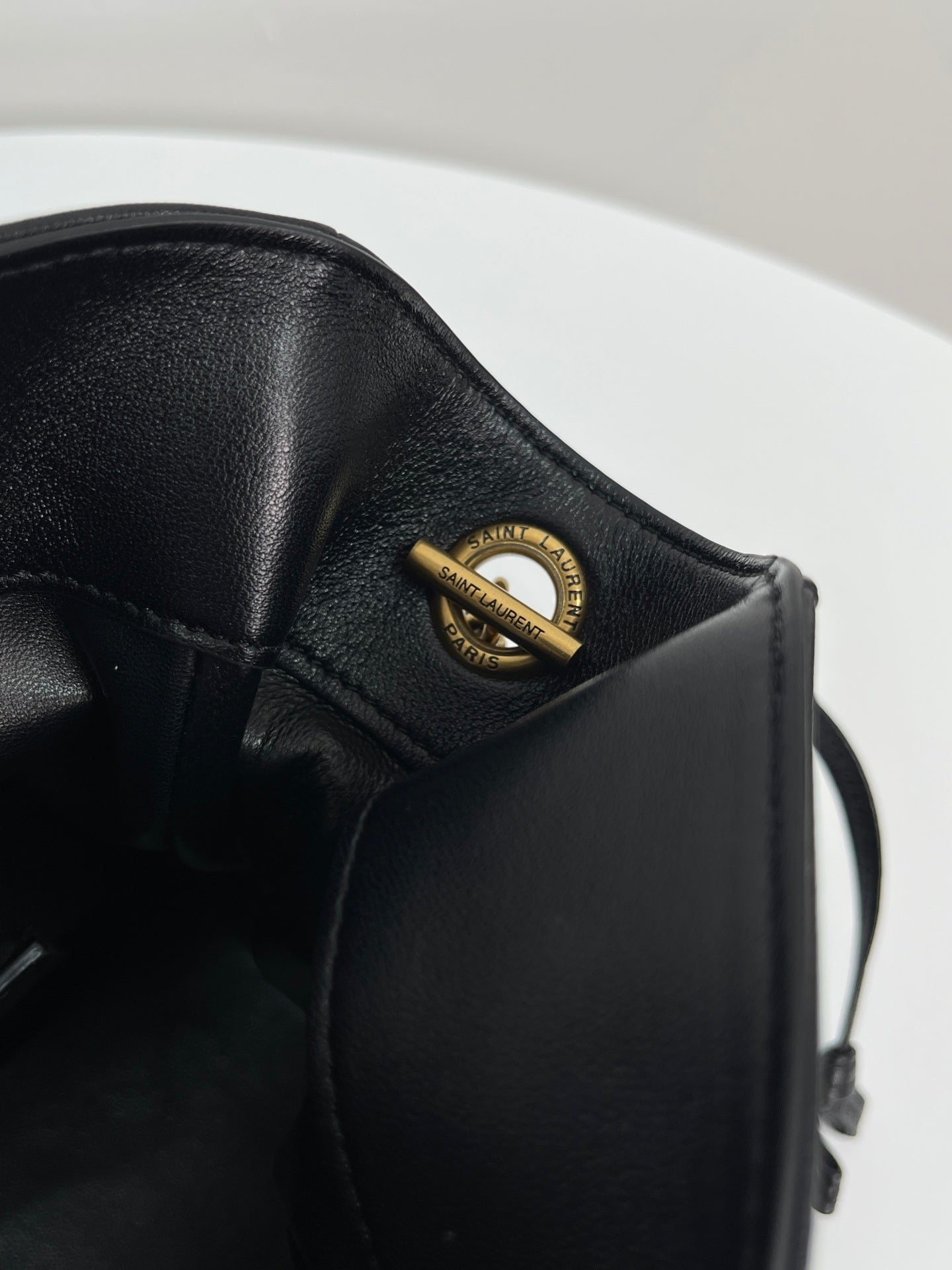 YSL Yves Saint Laurent Jamie 4.3 Pochon Shoulder Bag