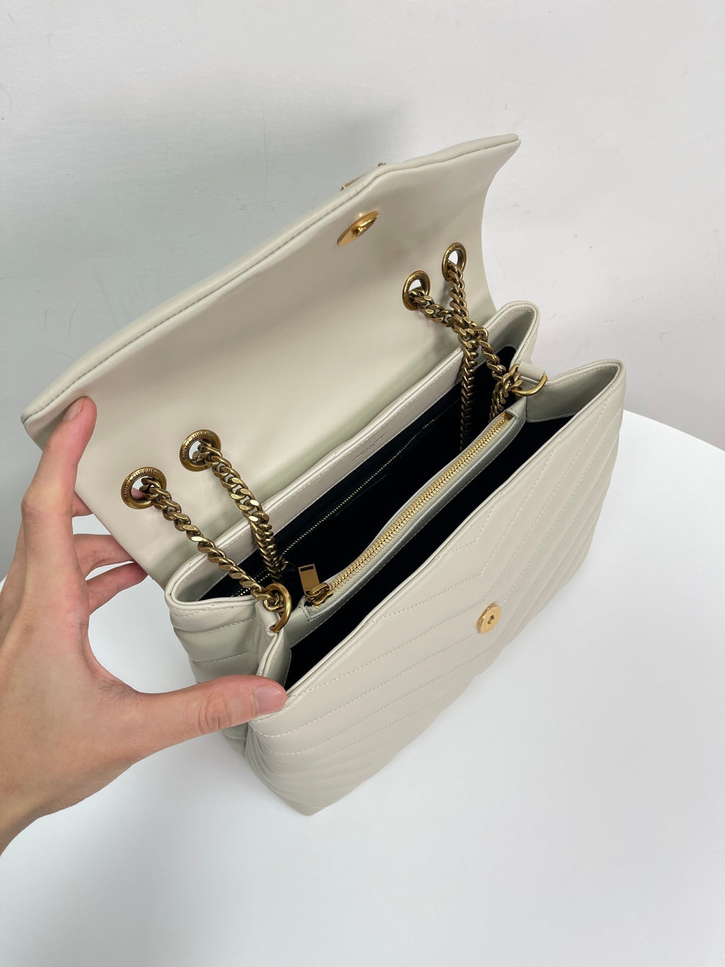 YSL Yves Saint Laurent LOULOU Large Shoulder Bag