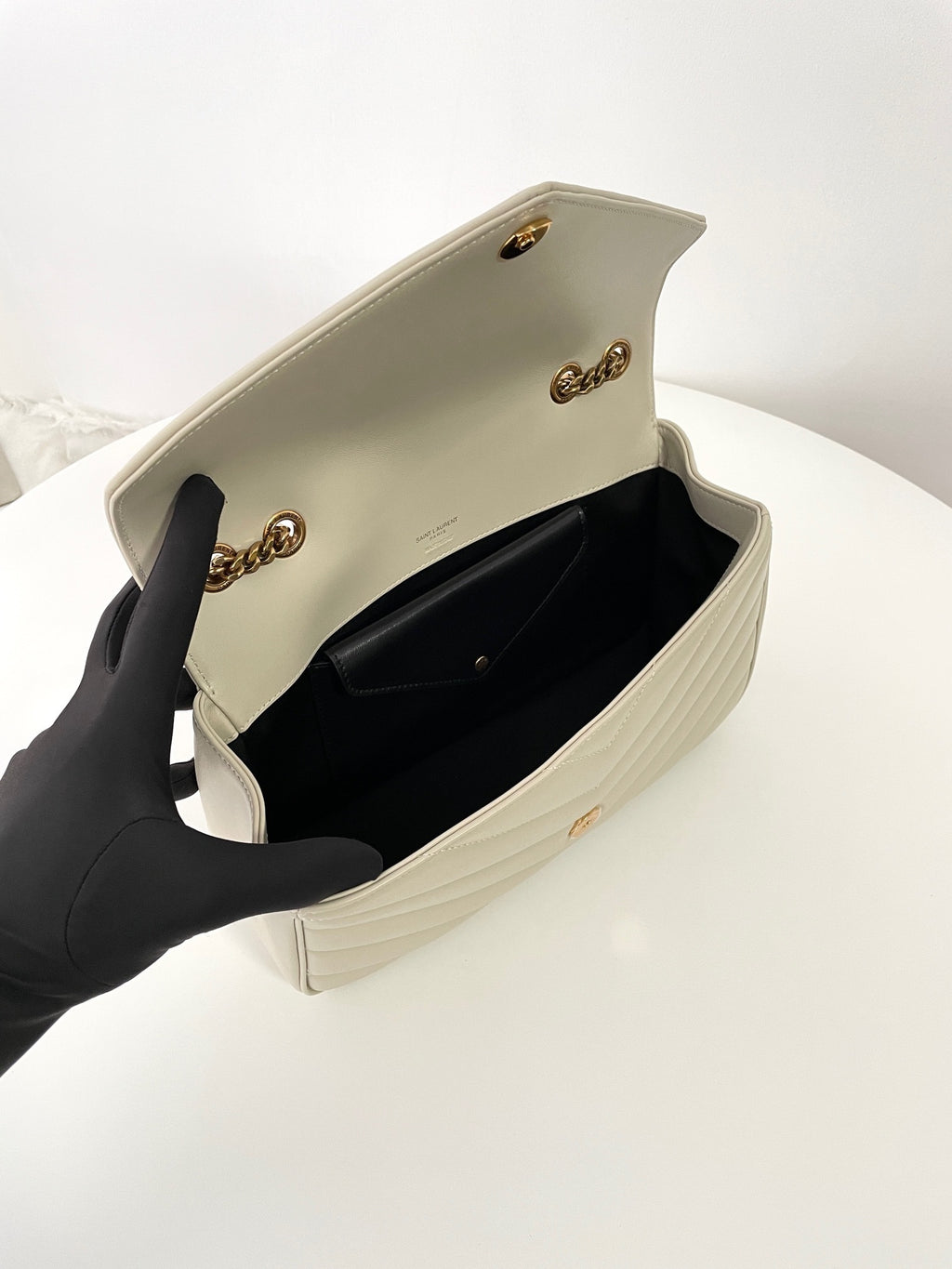 YSL Yves Saint Laurent LOULOU Medium Shoulder Bag