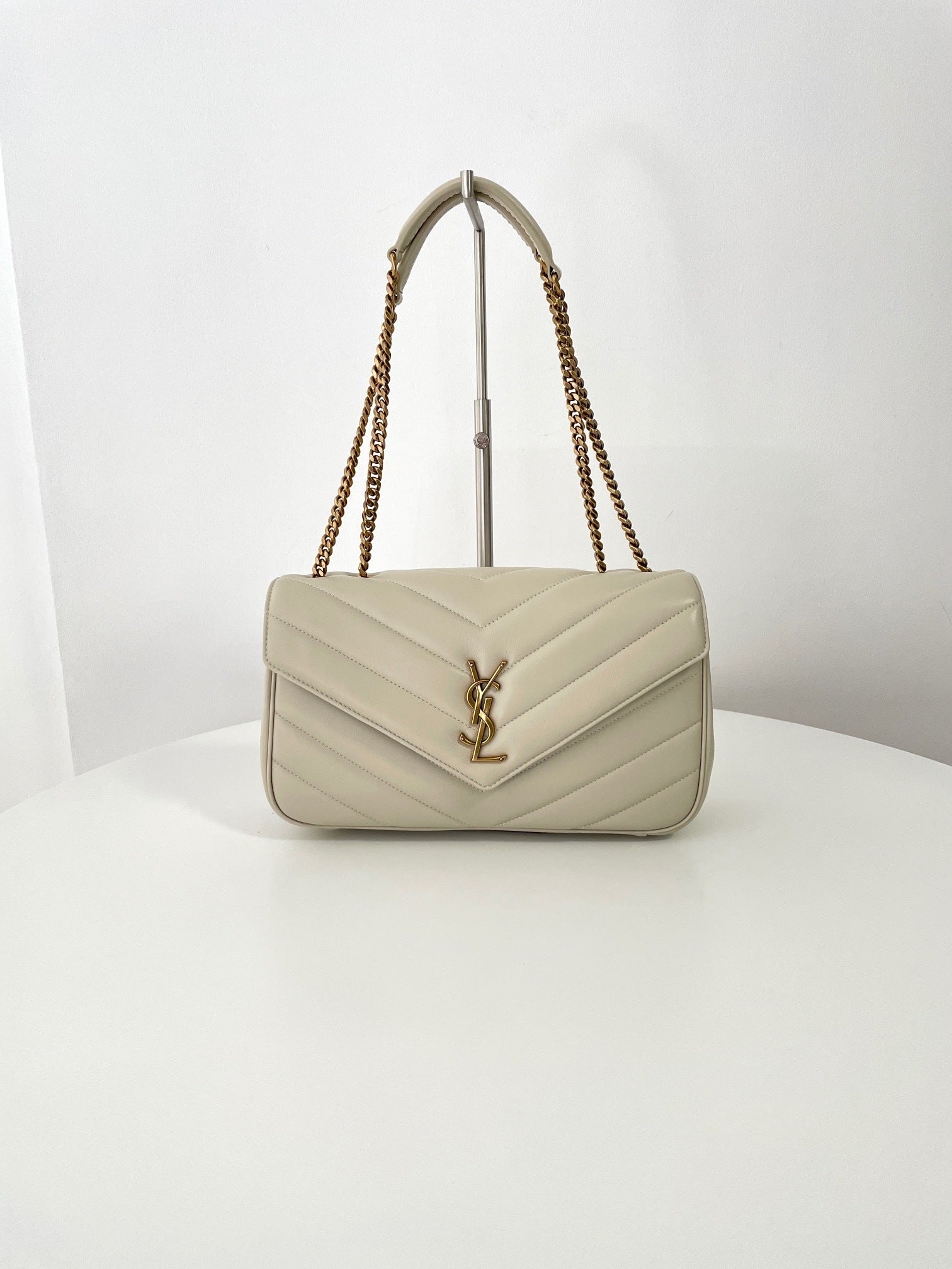 YSL Yves Saint Laurent LOULOU Medium Shoulder Bag