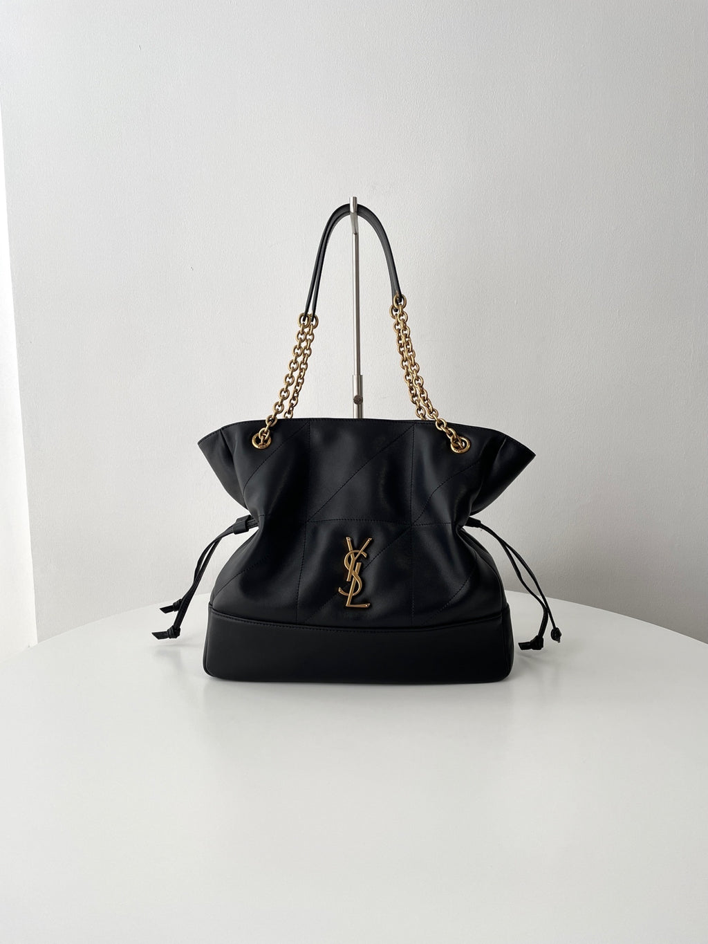 YSL Yves Saint Laurent Jamie 4.3 Pochon Shoulder Bag Small