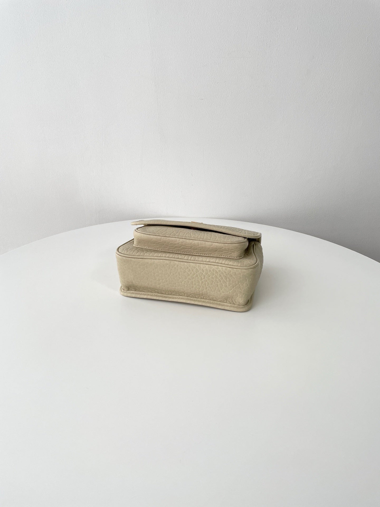 YSL Yves Saint Laurent NIKI Shoulder Bag Elephant Grain