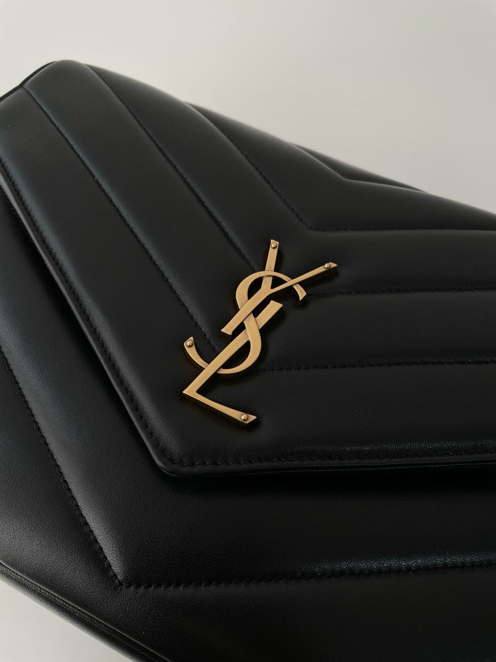 YSL Yves Saint Laurent LOULOU Large Shoulder Bag
