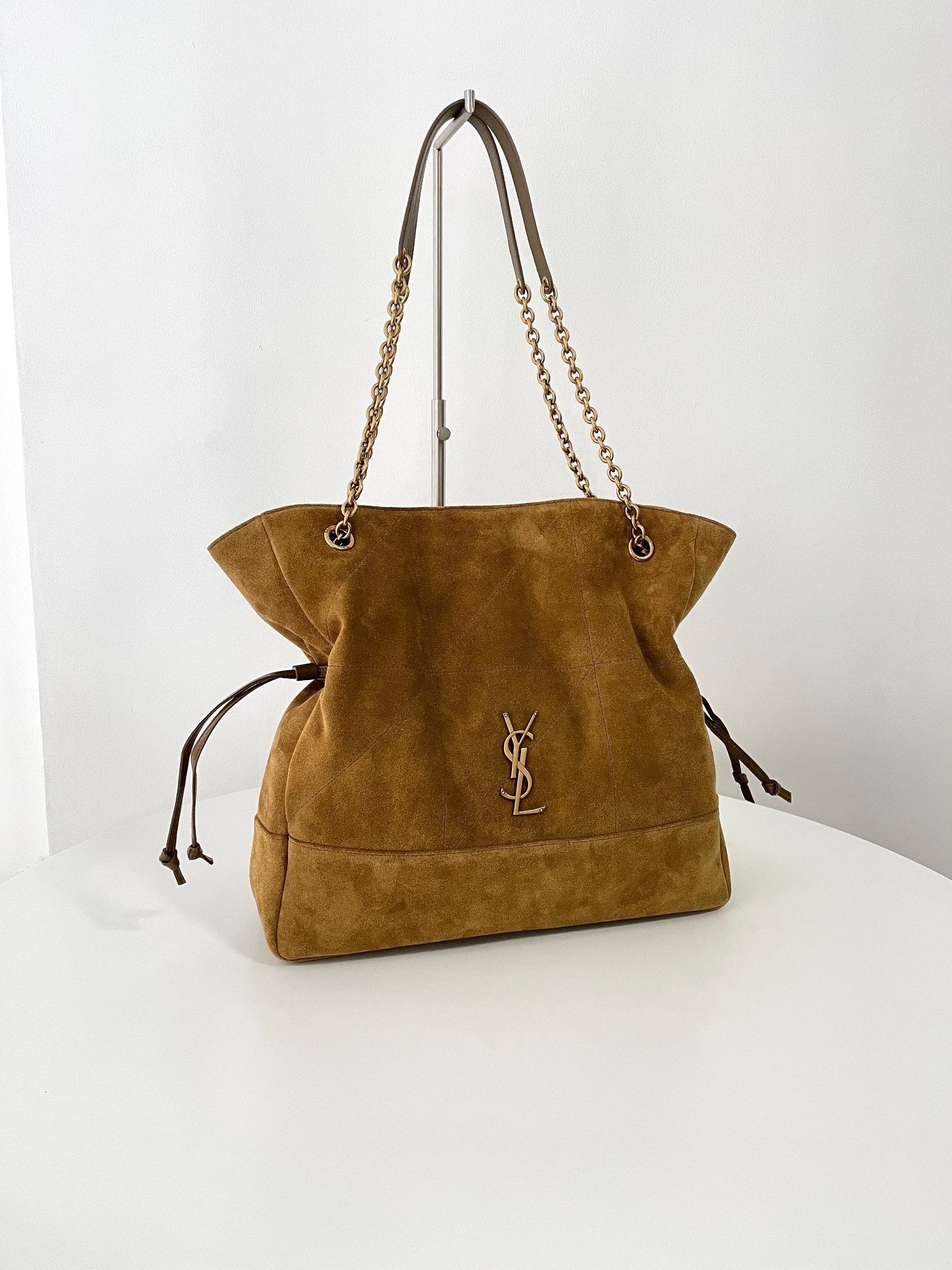YSL Yves Saint Laurent Jamie 4.3 Pochon Shoulder Bag Suede