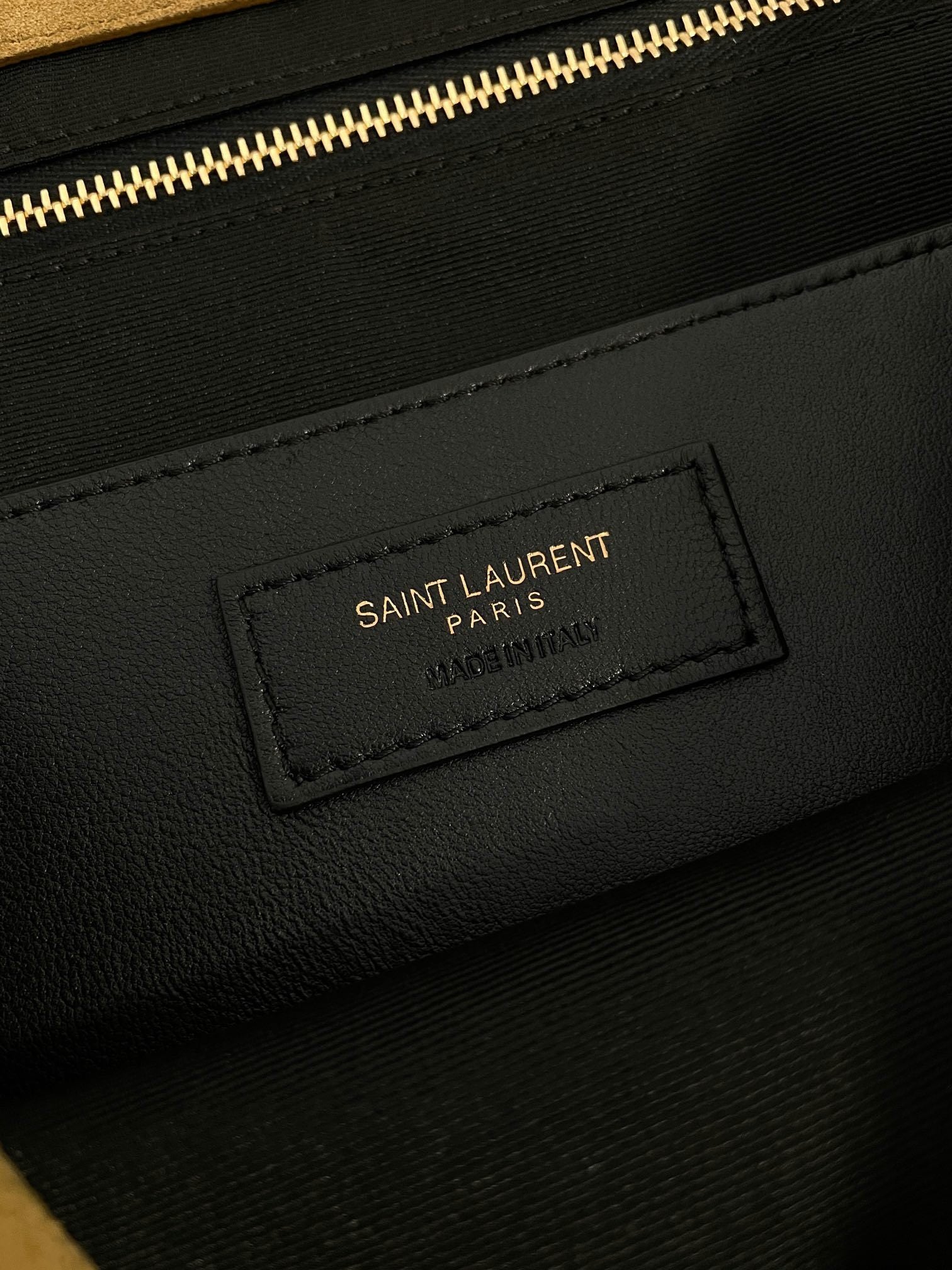 YSL Yves Saint Laurent JAMIE 4.3 Flap Shoulder Bag Suede