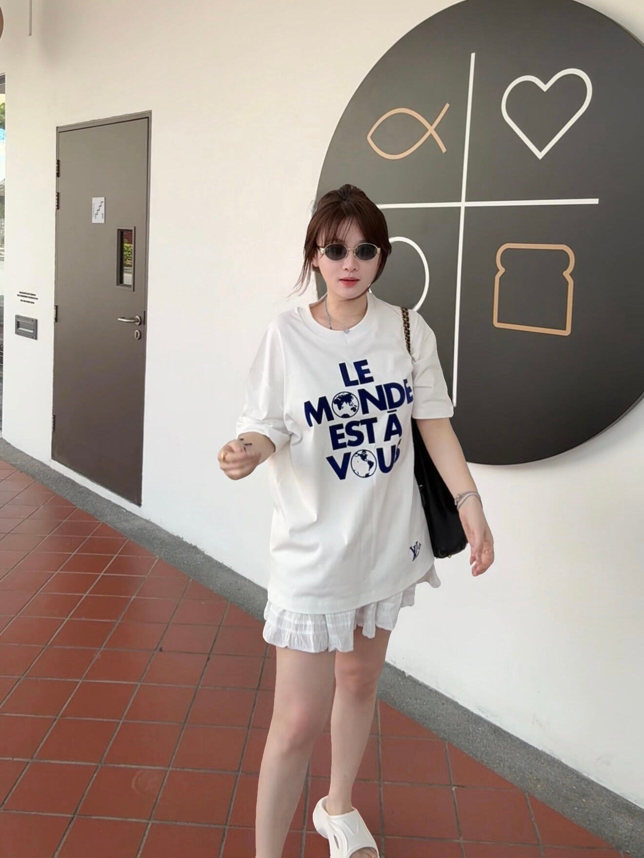 Louis Vuitton Flocked Print Crew Neck Short-Sleeve T-Shirt
