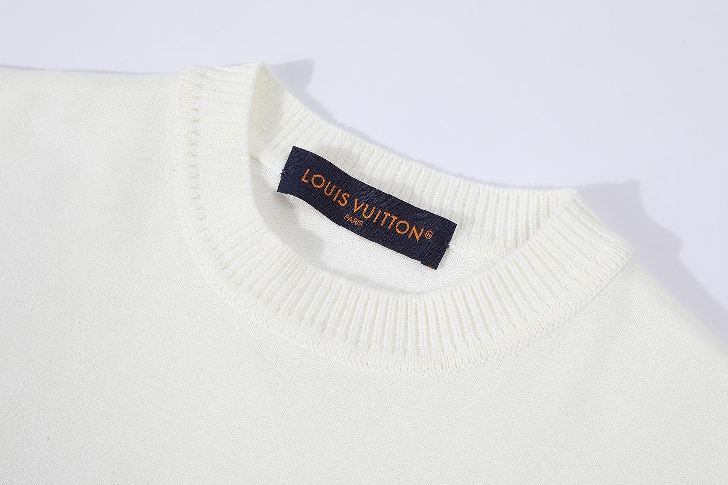 Louis Vuitton Solid Color Crew Neck Short-Sleeve T-Shirt with Chest Logo