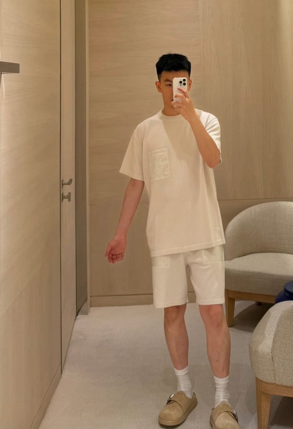 Louis Vuitton 25SS Solid Color Nylon Embellished Short-Sleeve T-Shirt
