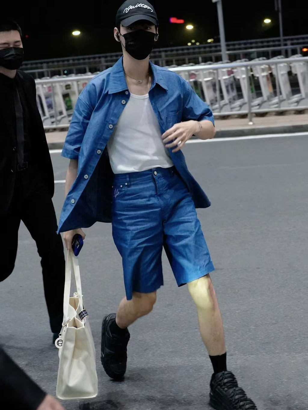Louis Vuitton 25SS Embroidered Young Denim Short-Sleeve Shirt