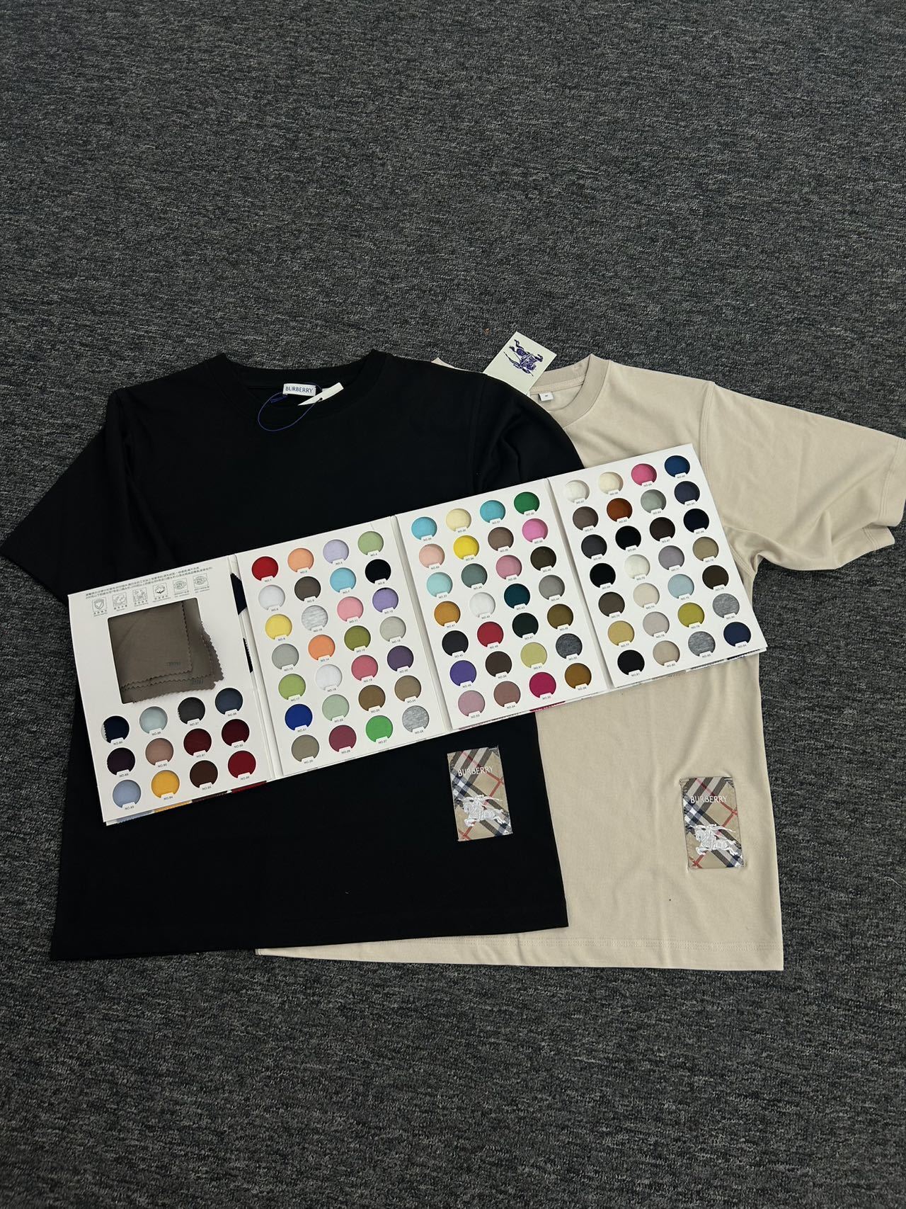 Burberry Heavy Attack 2025 Spring Knight Tag T-Shirt