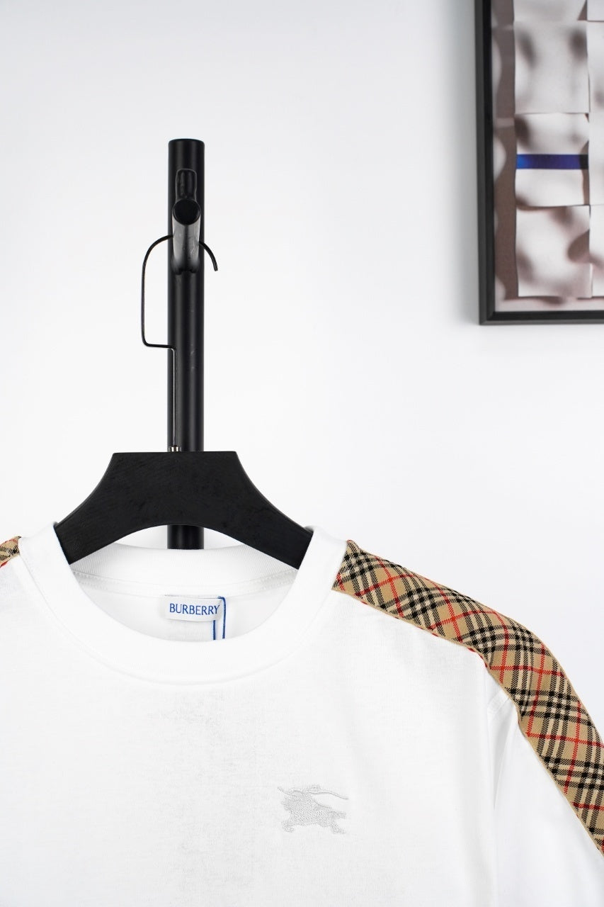 Burberry Equestrian Knight Embroidered Crew Neck T-Shirt