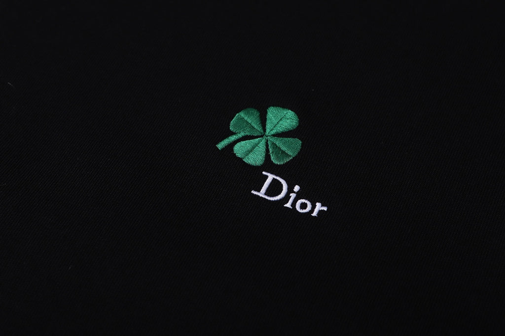 Burberry 26SS Four-Leaf Clover Embroidered Cotton T-Shirt