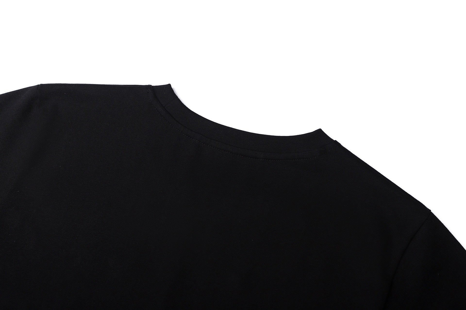 Burberry 26SS Four-Leaf Clover Embroidered Cotton T-Shirt