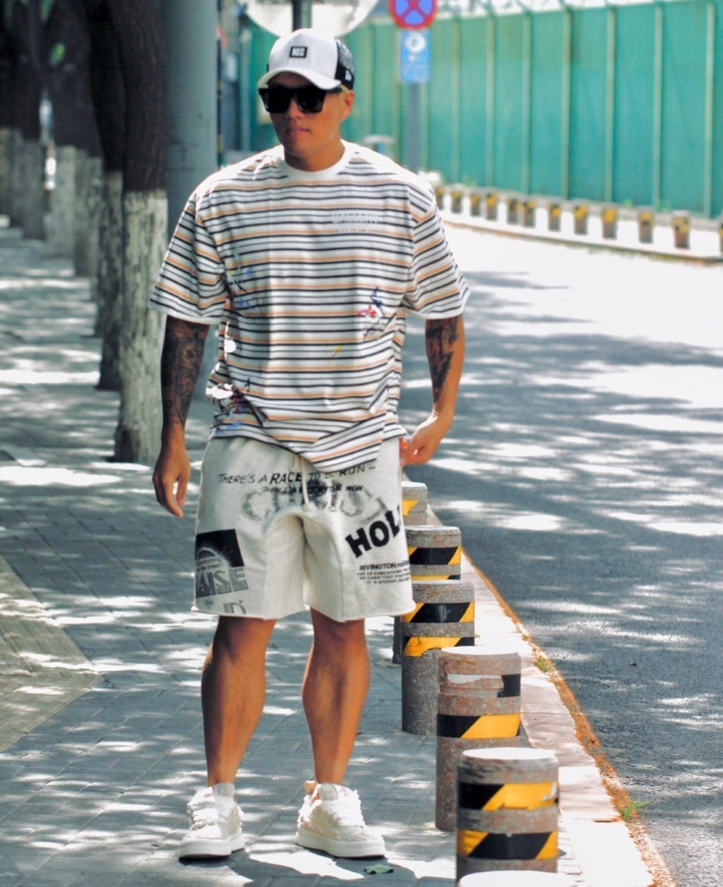 GALLERY DEPT. Ink Hand-Painted Letter Print T-Shirt