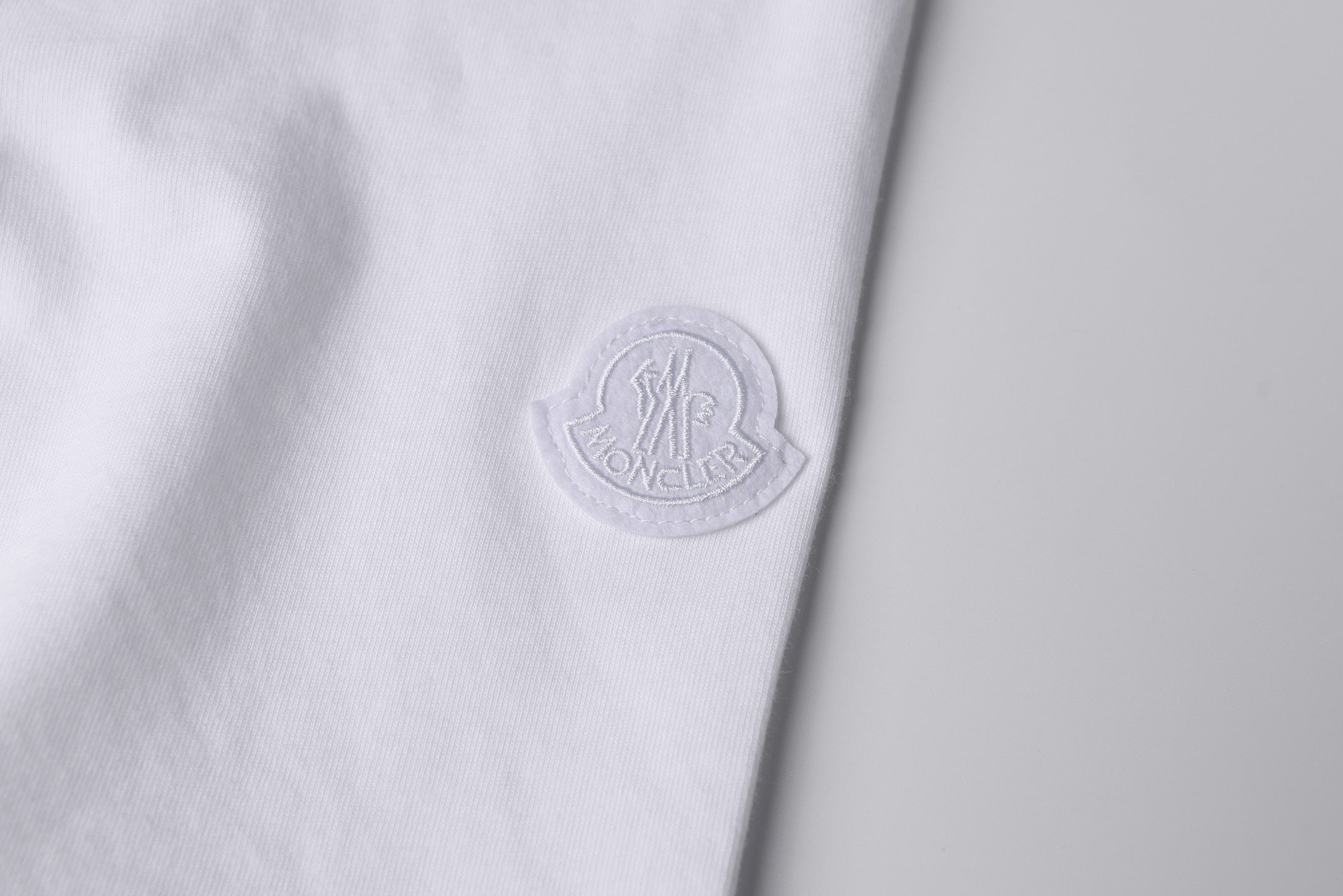 Moncler 26SS Crew Neck Logo Print Short-Sleeve T-Shirt