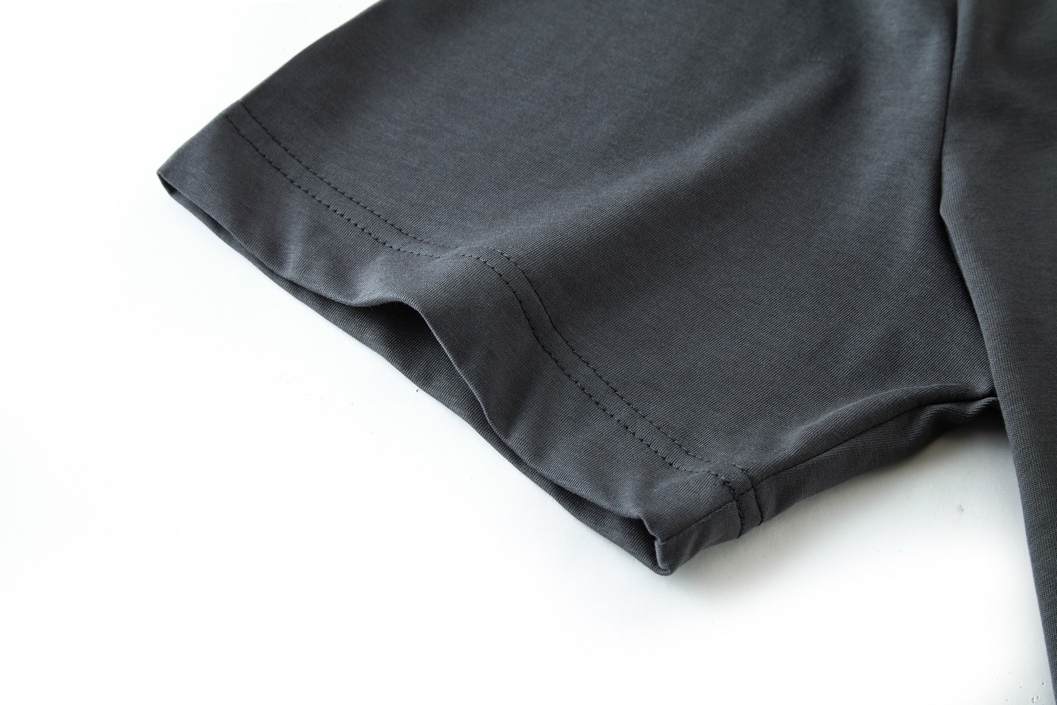 Fendi Embroidered Logo Short-Sleeve T-Shirt