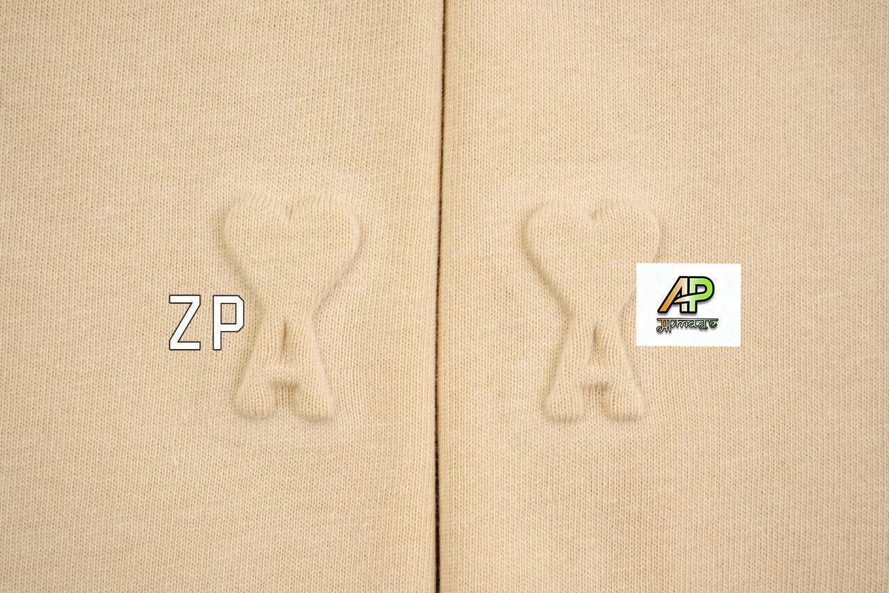 Ami Paris Small Logo Basic T-Shirt