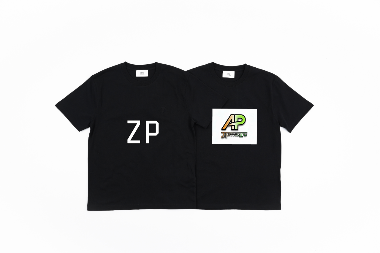 Ami Paris Small Logo Basic T-Shirt