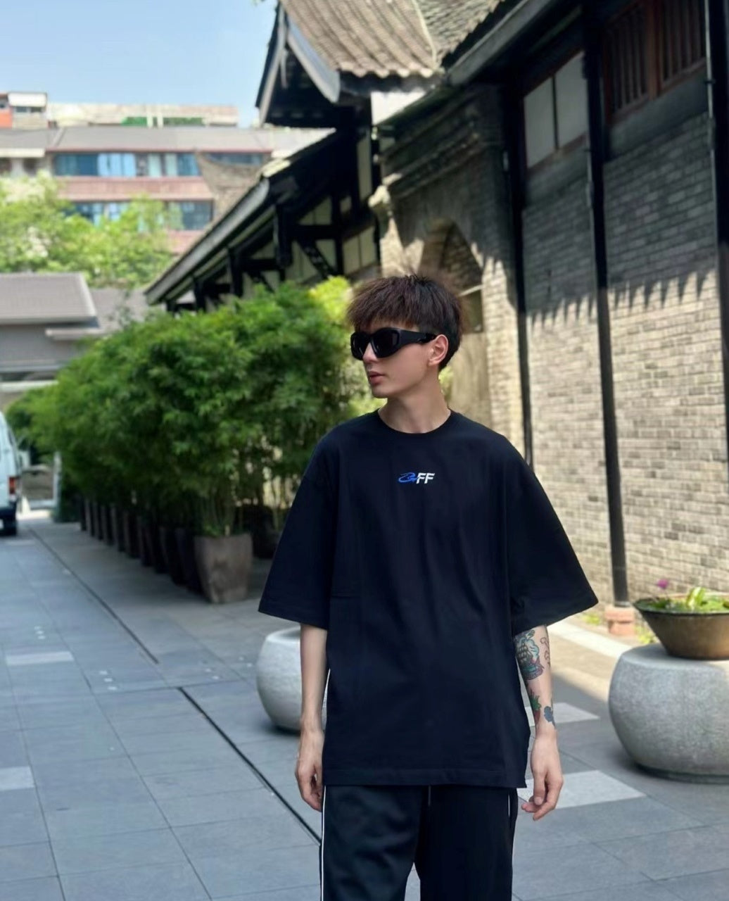 Off-White Classic OS Embroidered Jersey Short Sleeves T-Shirt