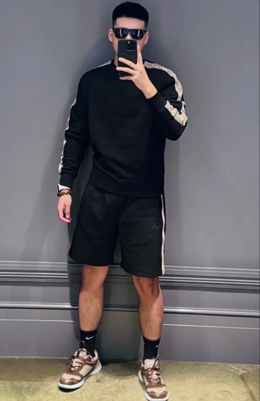 Burberry Ribbed Black Sweatshirt