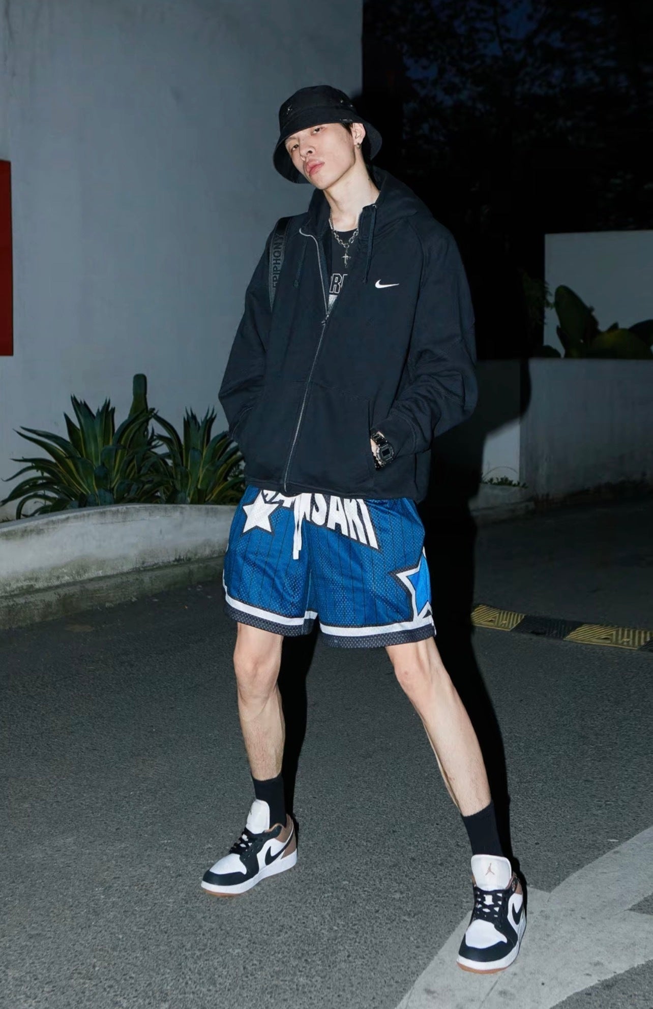 Nike Sup × Nk Collaboration Hooded Jacket with Embroidered Swoosh
