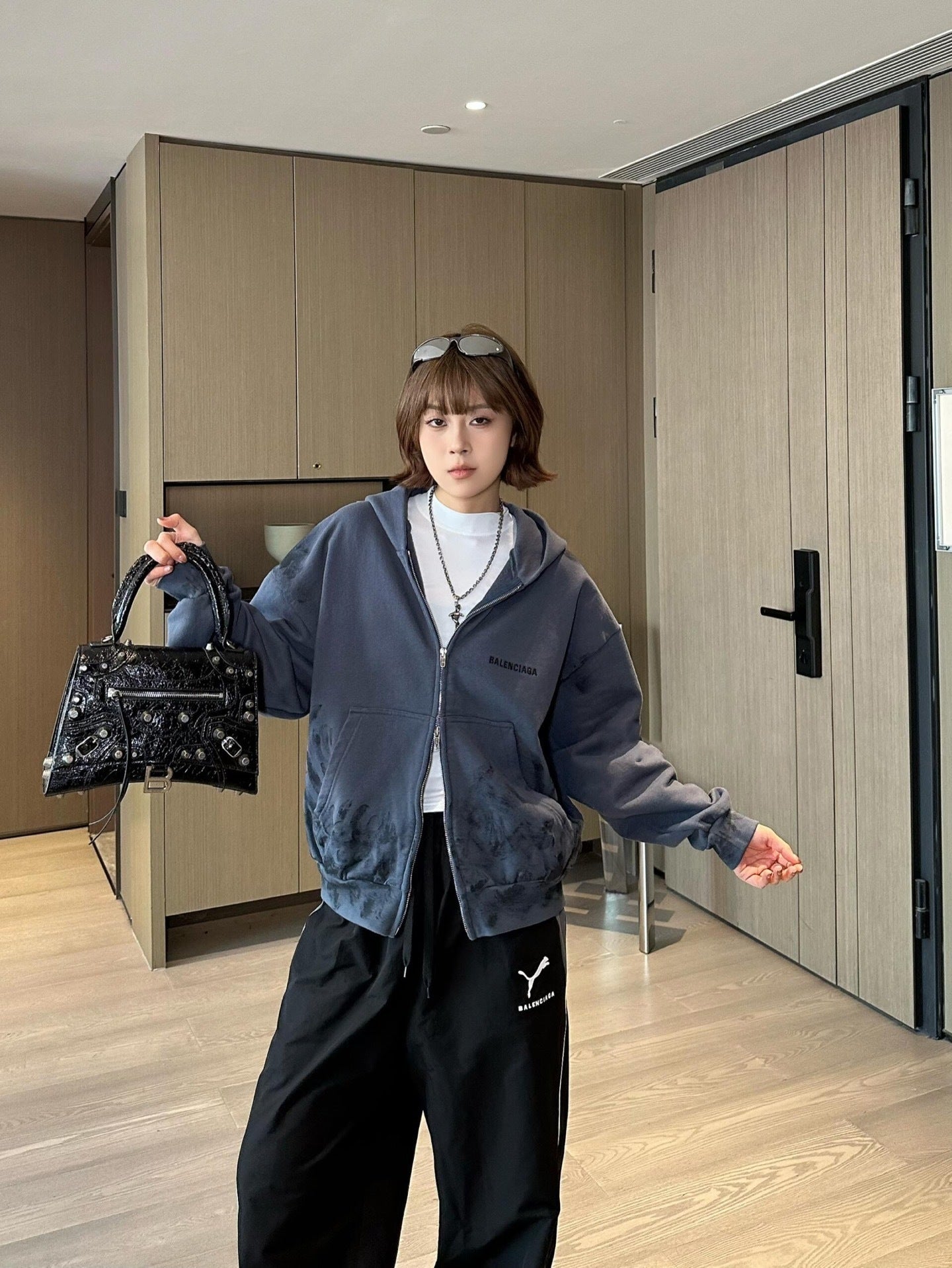 Balenciaga 25SS Hooded Embroidered Hand-Painted Sweatshirt Jacket