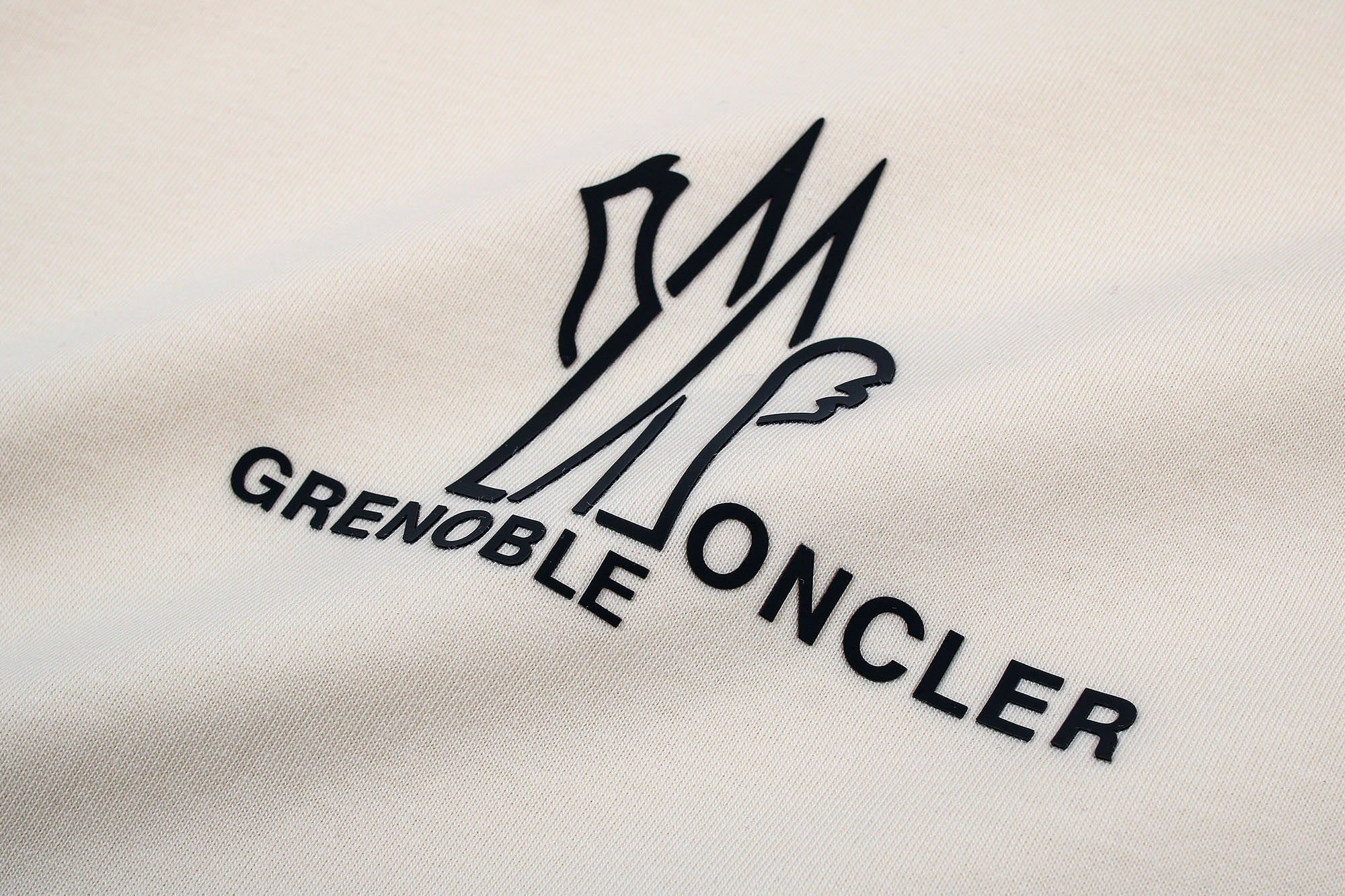 Moncler Round Neck Logo Sweatshirt