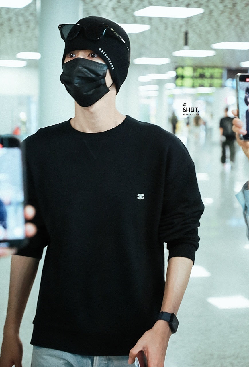 Celine Arc de Triomphe Small Logo Round Neck Sweatshirt