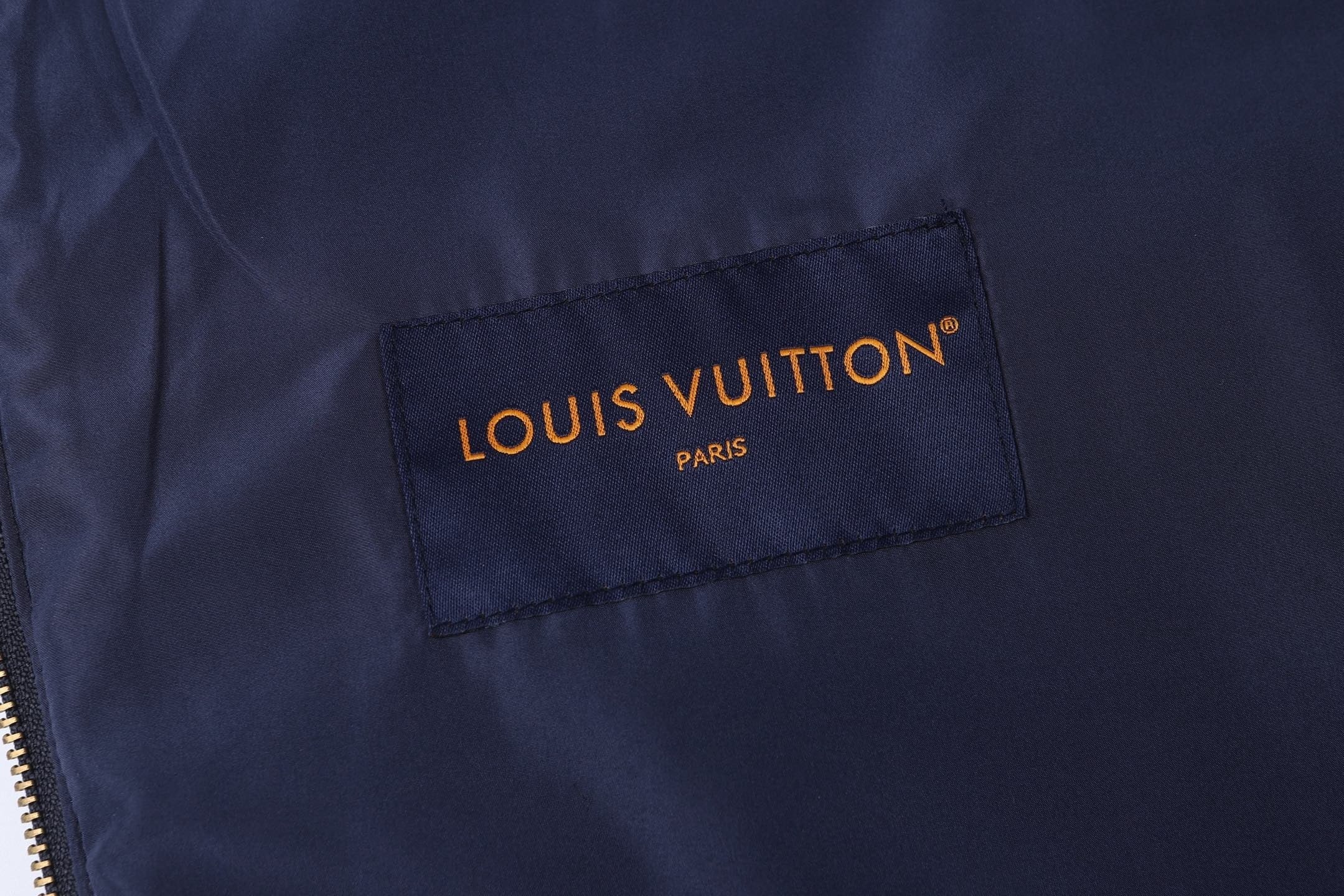 Louis Vuitton High-neck Jacquard Pattern Suede Belted Coat