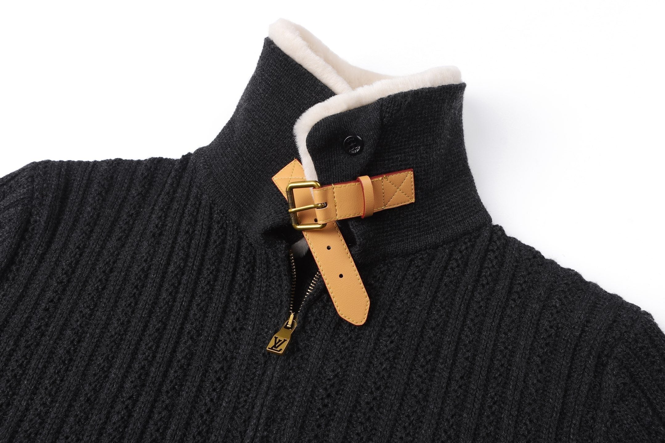 Louis Vuitton Cashmere and Wool Blend Jacket with Fur Collar and Waist