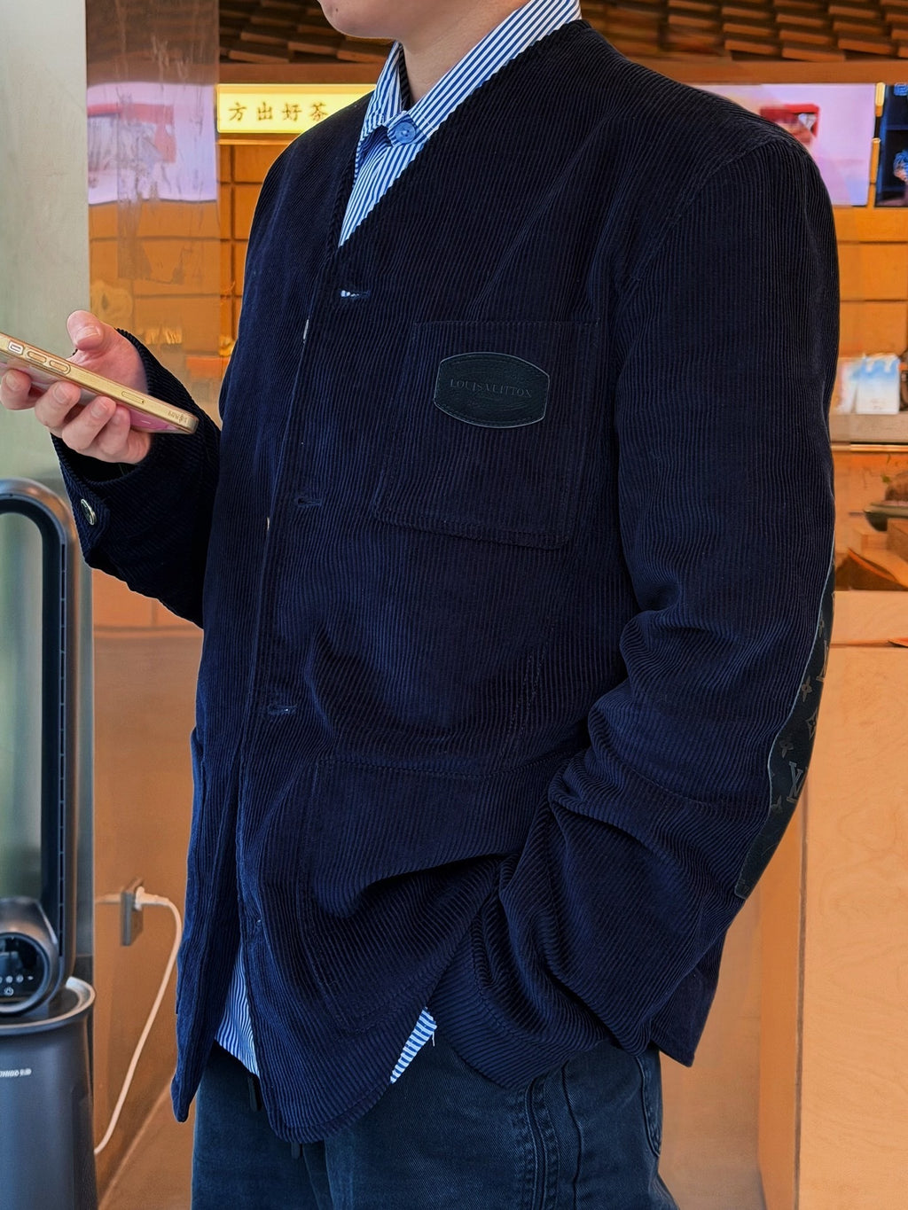 Louis Vuitton 25SS Corduroy V-neck Long-sleeved Jacket