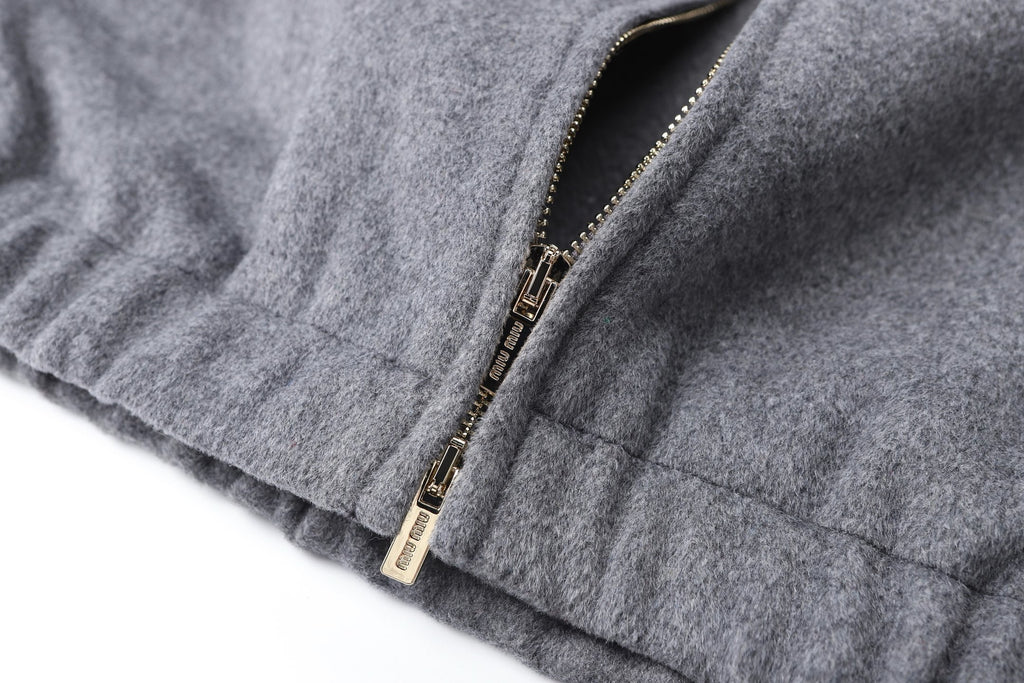 Miu Miu 25SS Solid Color Embroidered Long-Sleeved Jacket