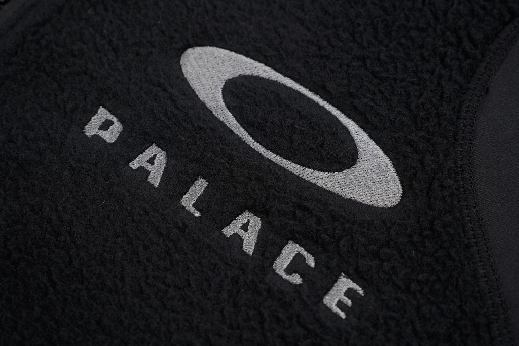 Palace Collaboration O-Letter Stand-Up Collar Fleece Jacket
