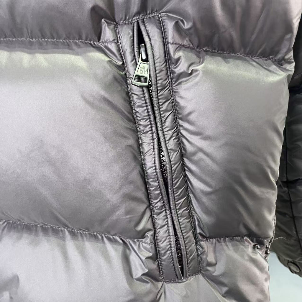 Moncler Stand-Up Collar Oversized Lightweight Down Jacket