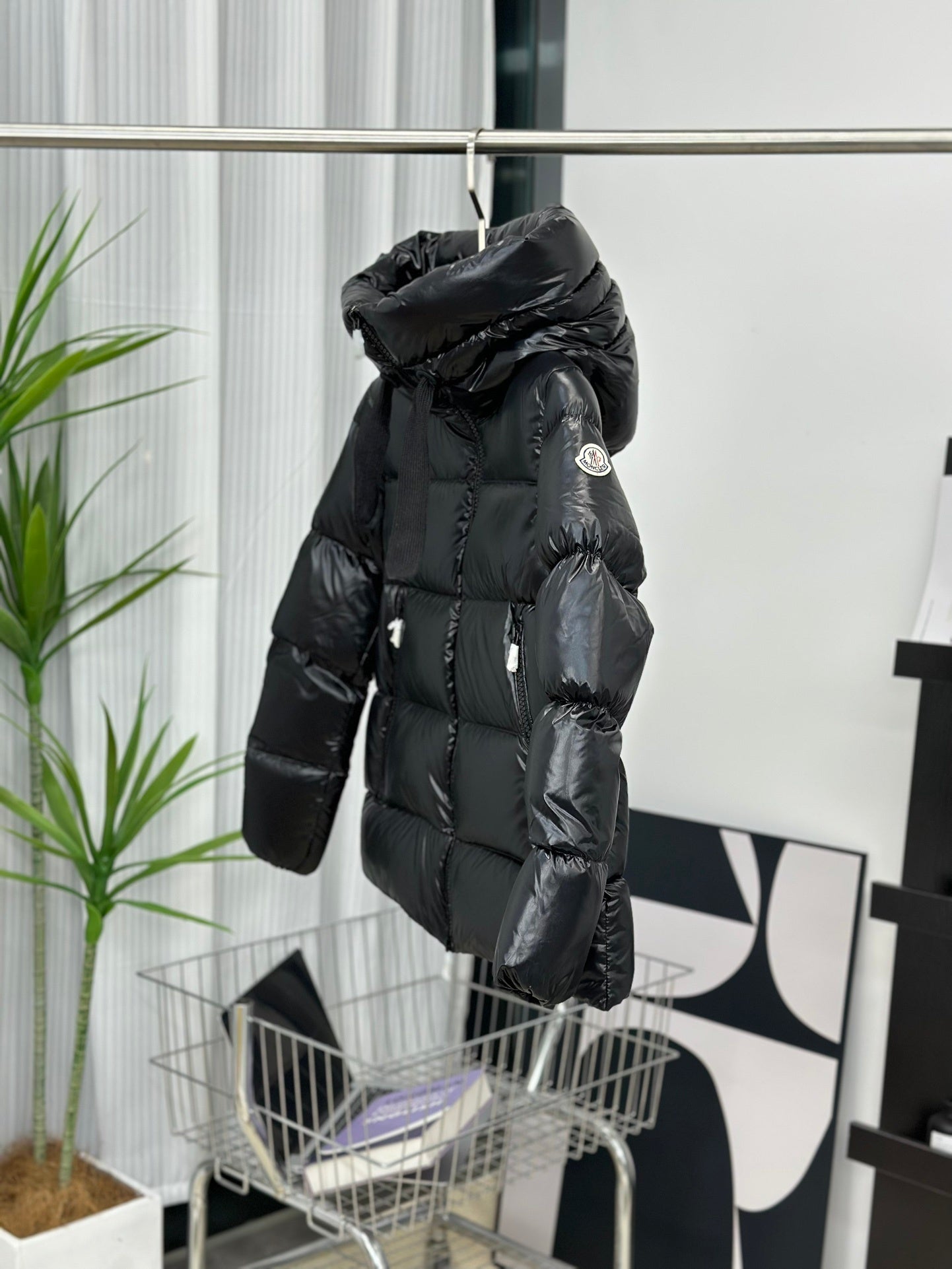 Moncler Hooded Short Down Jacket