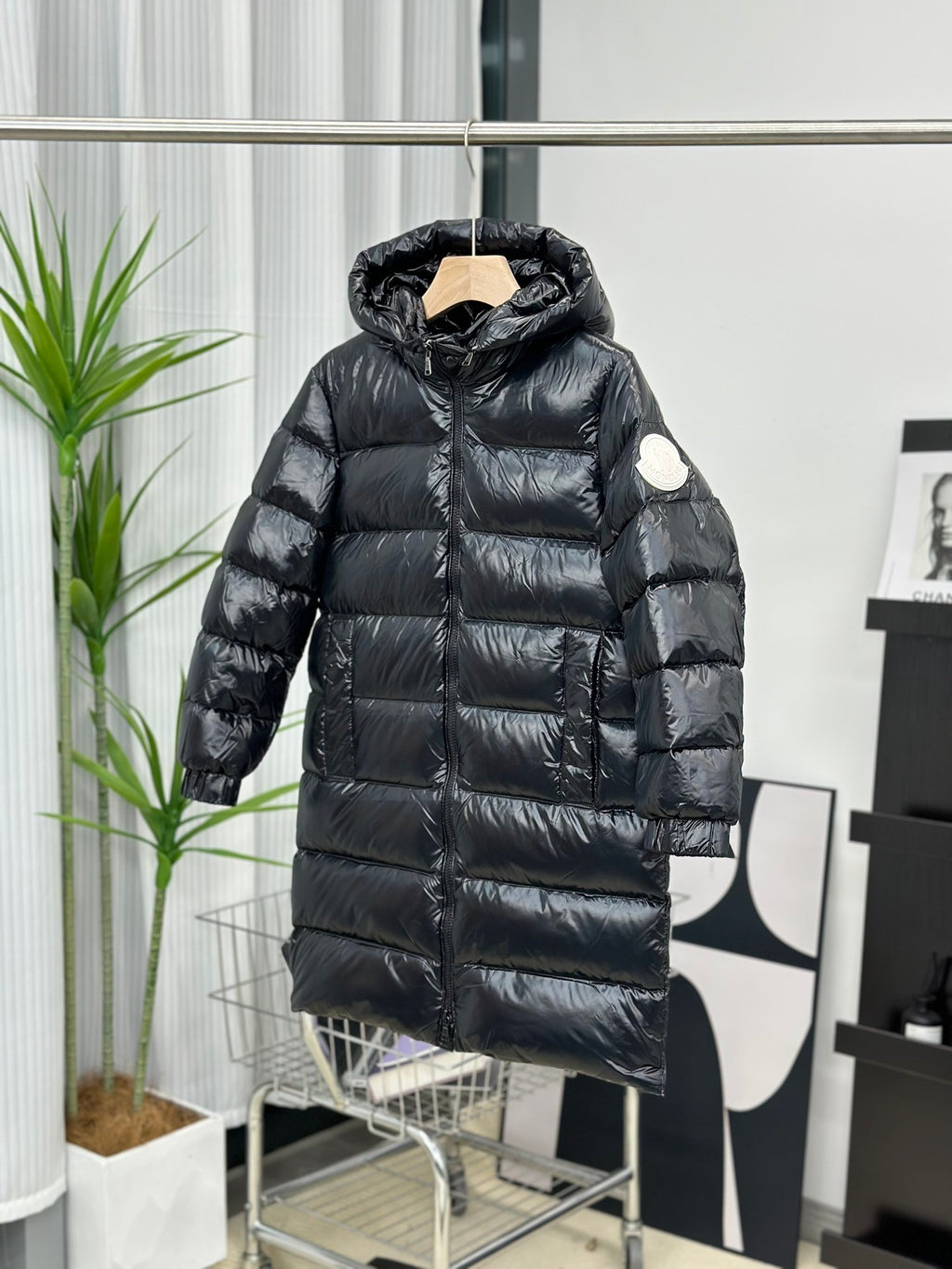 Moncler Heavy-Duty Long Down Jacket