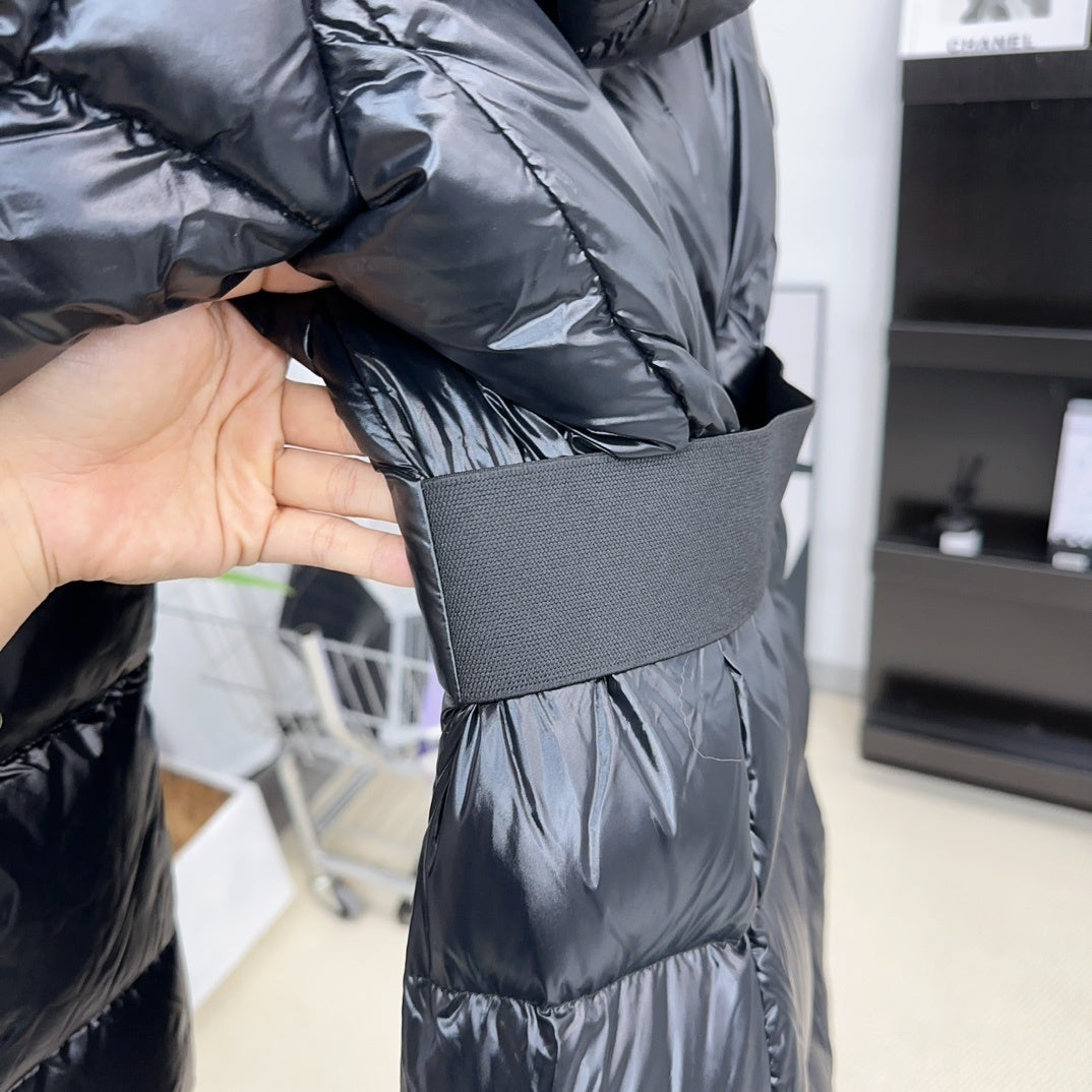 Moncler Mid-Length Waisted Down Jacket