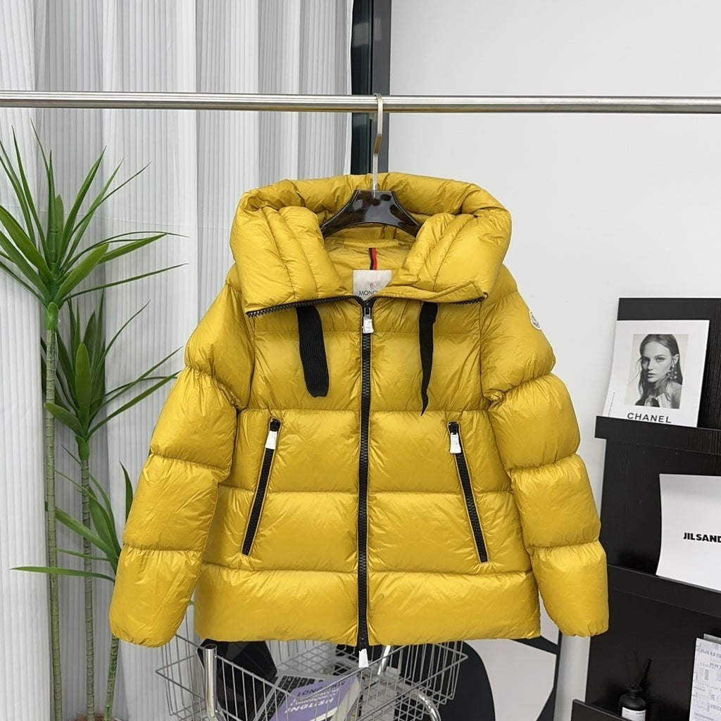 Moncler Hooded Short Down Jacket
