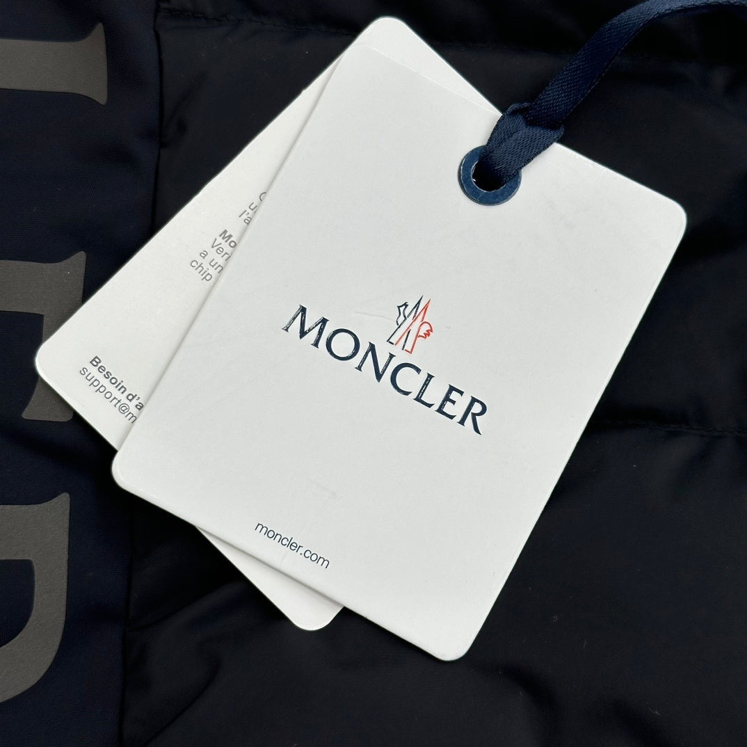 Moncler Longue Saison Nylon Down Jacket