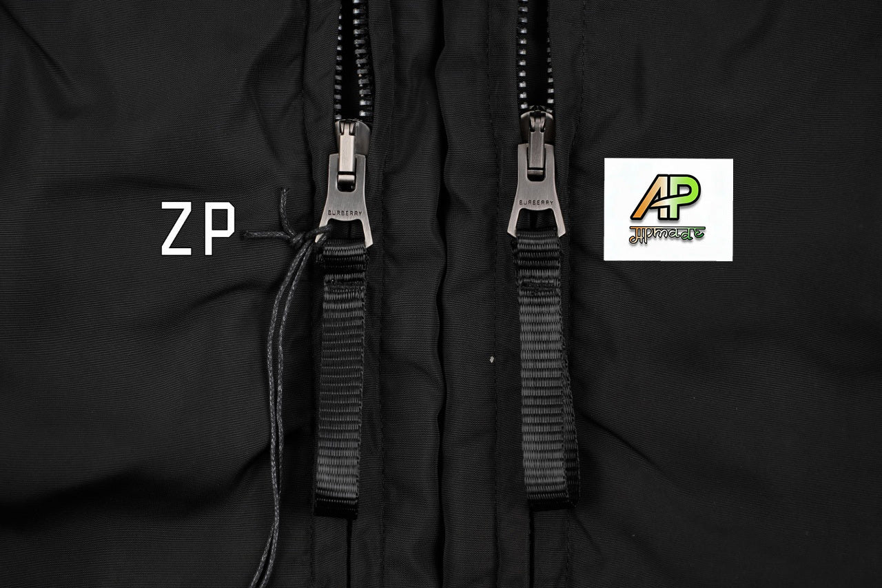 Burberry Solid Color Warhorse Print Hooded Jacket