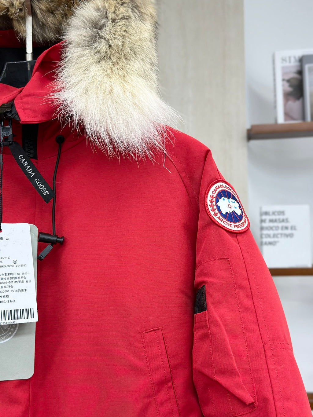 Canada Goose Hooded Anti-Race Down Flight Jacket