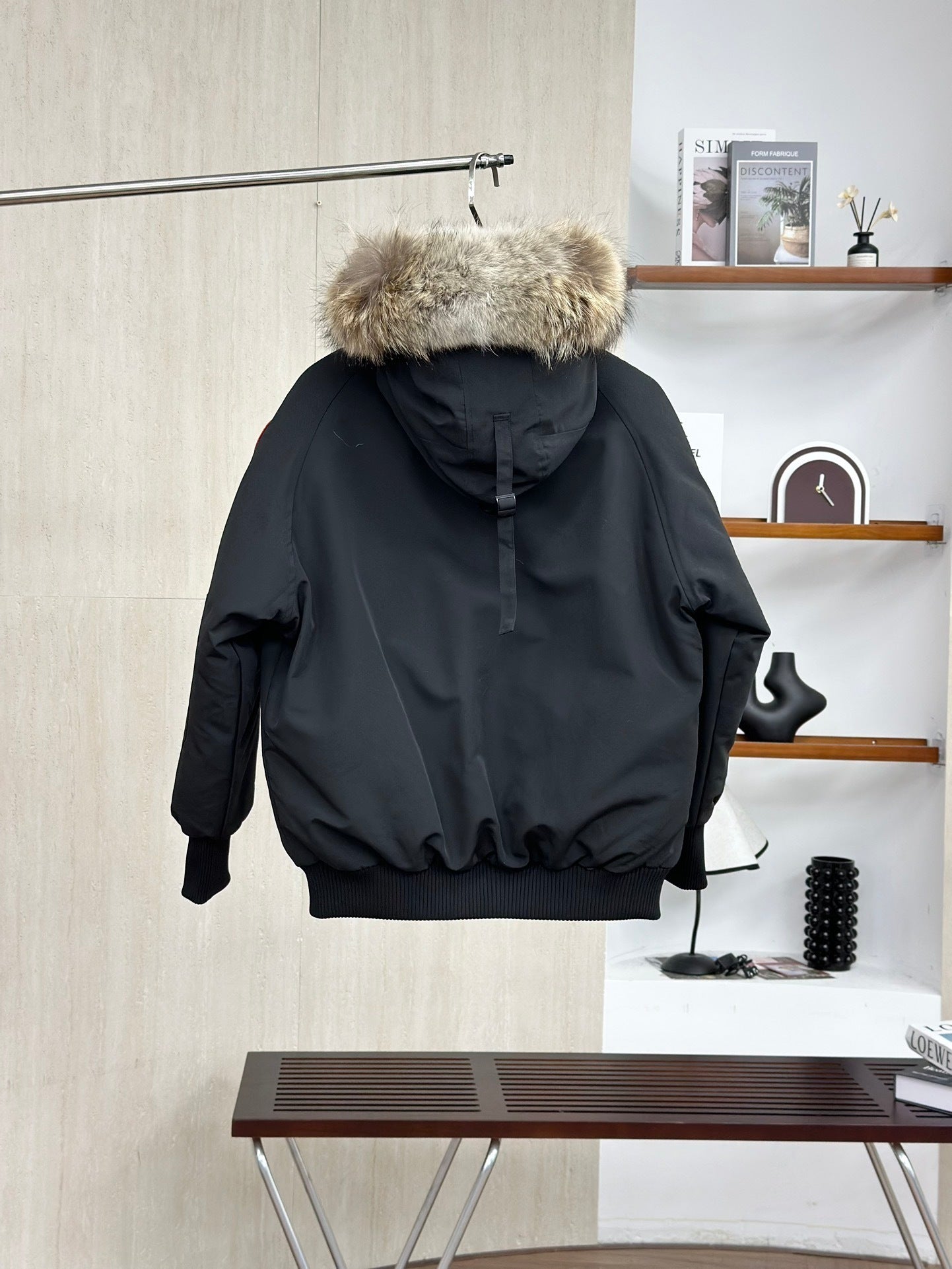 Canada Goose Hooded Anti-race Down Flight Jacket