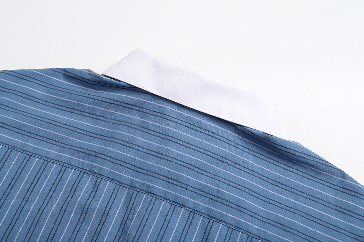 Loewe Striped Single-Breasted Peak Collar Long-Sleeved Shirt