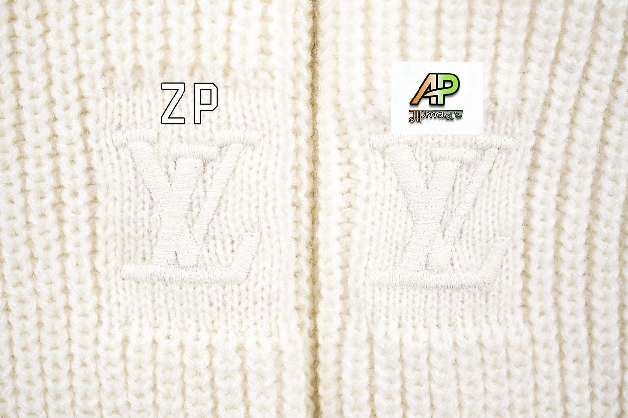 Louis Vuitton Chunky Knit Ribbed White Sweater